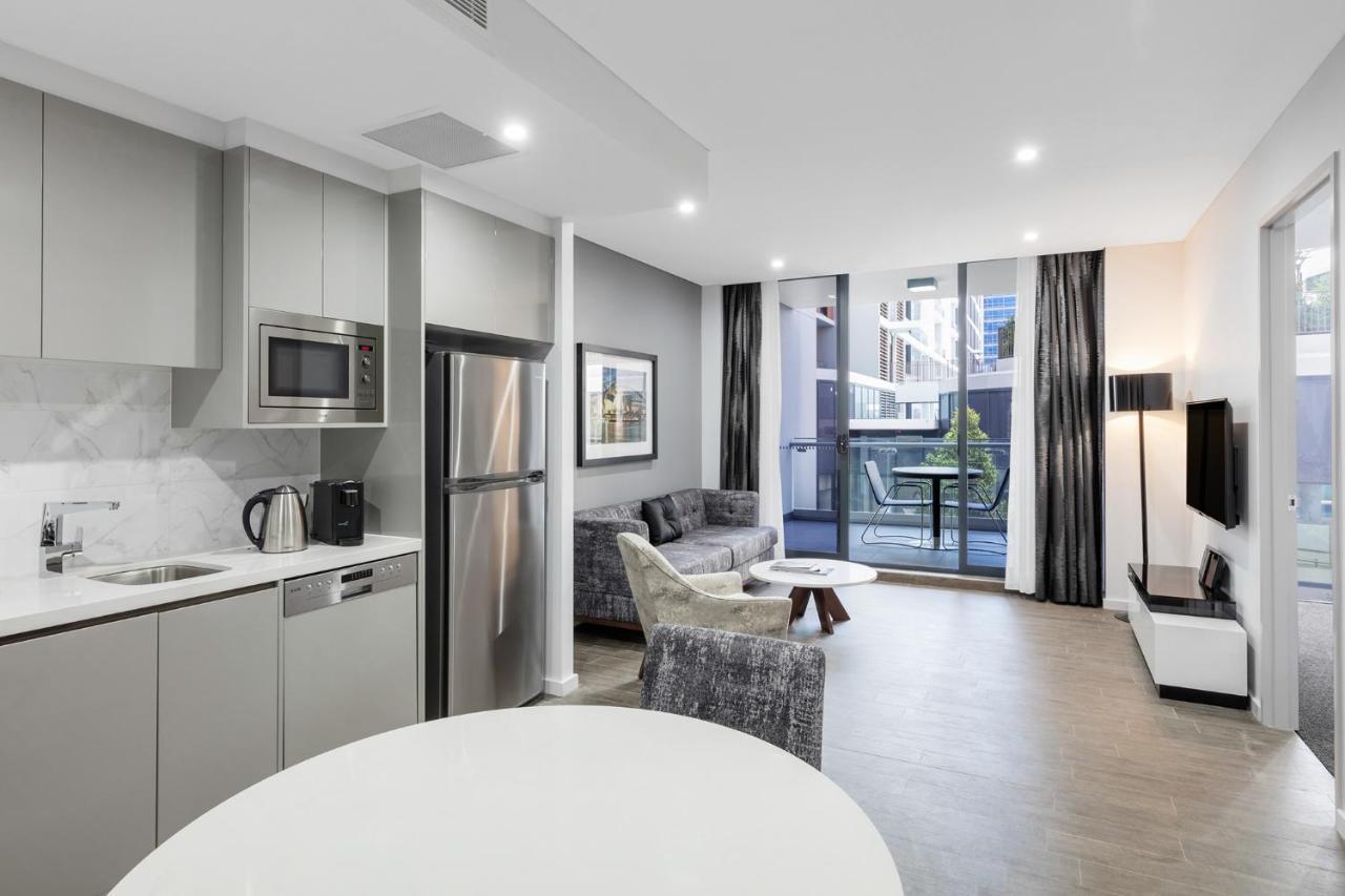 Meriton Suites Mascot Central Sydney Zewnętrze zdjęcie A typical apartment at the hotel