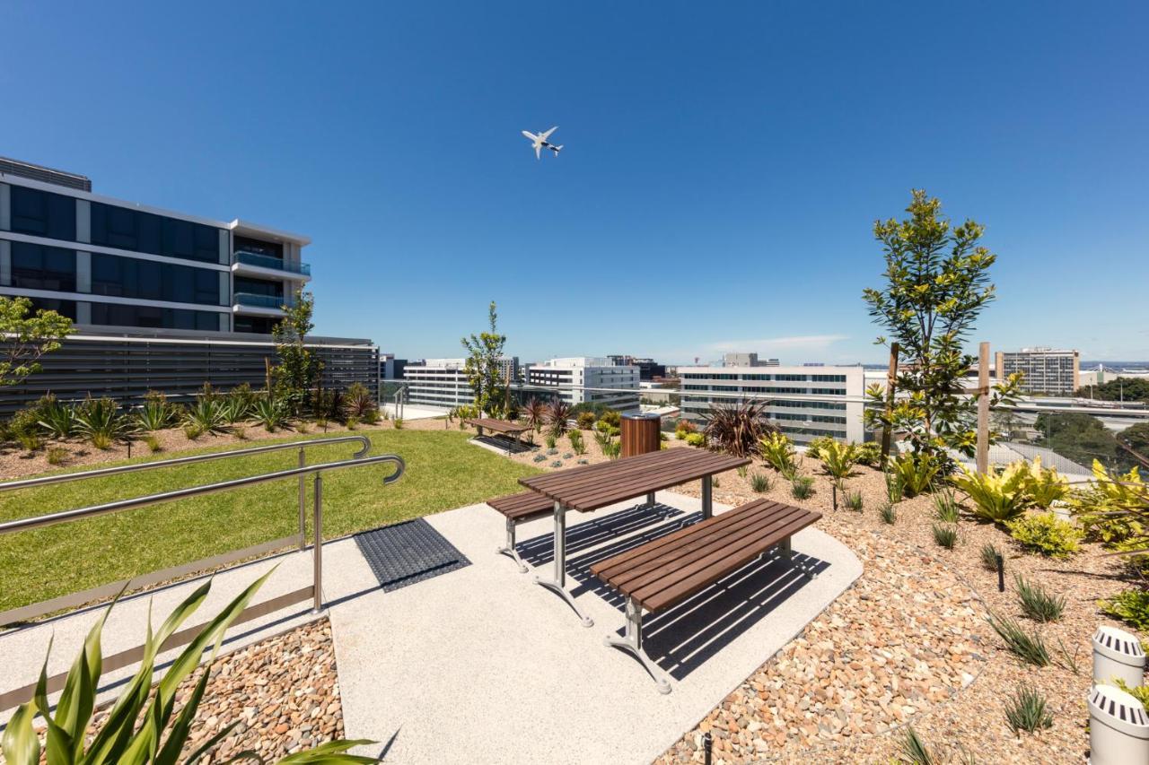 Meriton Suites Mascot Central Sydney Zewnętrze zdjęcie Rooftop garden